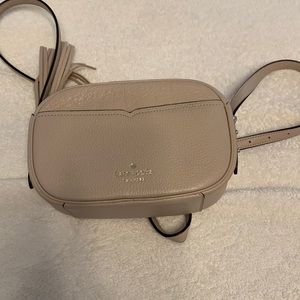 Adorable Kate Spade camera bag